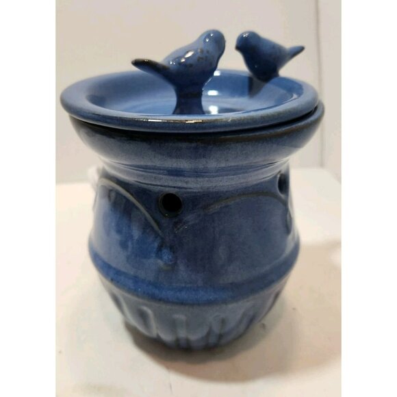 Ceramic Blue with Bird Bath and Birds Wax Melts Aromatherpy Warmer - Picture 9 of 13